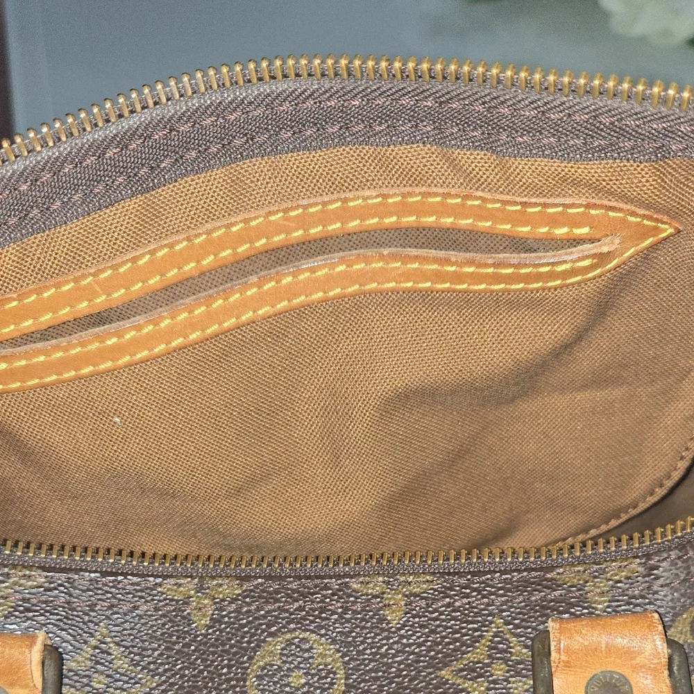 Lv Elegant Designer Speedy Handbag - Picture 10 of 13